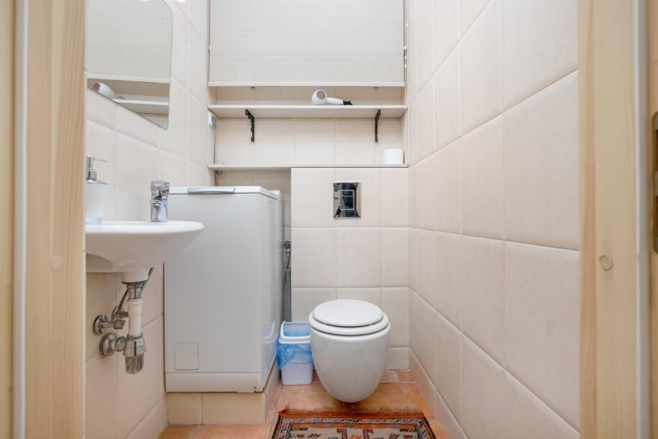 אודסה Grecheskaya Street Art Apartment מראה חיצוני תמונה